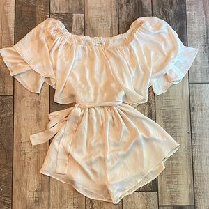 Lavalon Cream Off-Shoulder Romper 🆕